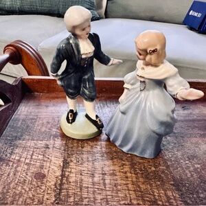 Elegant Porcelain Figurine Set - Blue and White